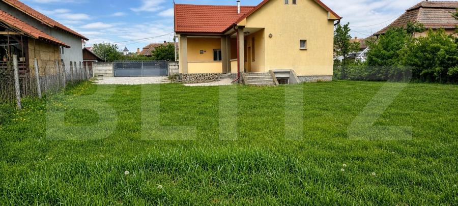 Casă individuală cu 2 camere cu Teren 100 Mp în Unirea