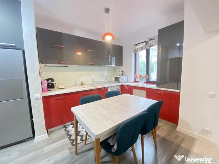 Apartament cu 2 camere semidecomandat în Sebastian
