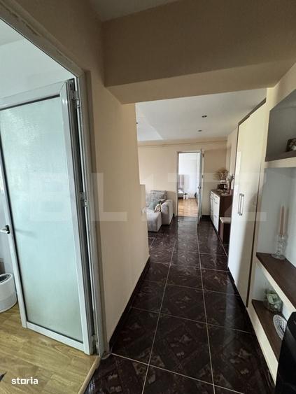 Apartament cu 3 camere decomandat în Albești