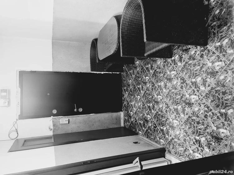 Apartament cu 3 camere decomandat în Rahova