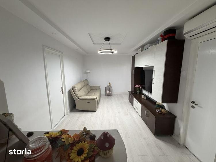 Apartament cu 3 camere semidecomandat în Gării
