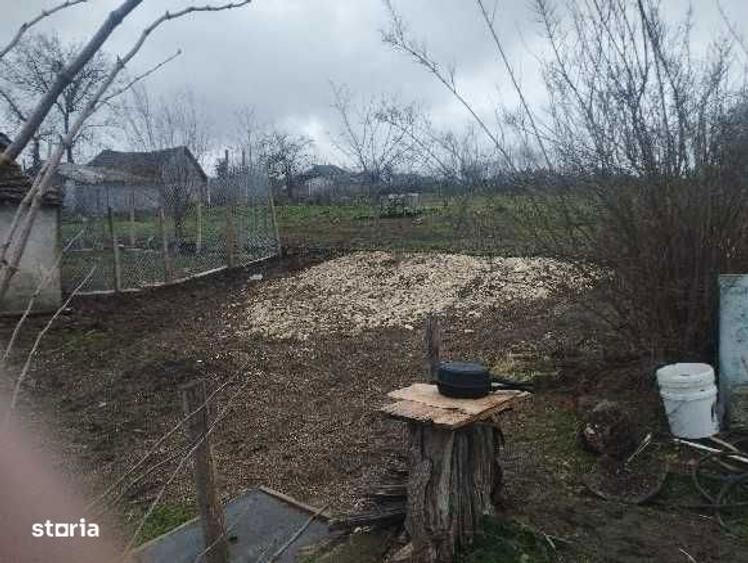 Casă cu 2 camere cu Teren 75 Mp în Dumbrăveni