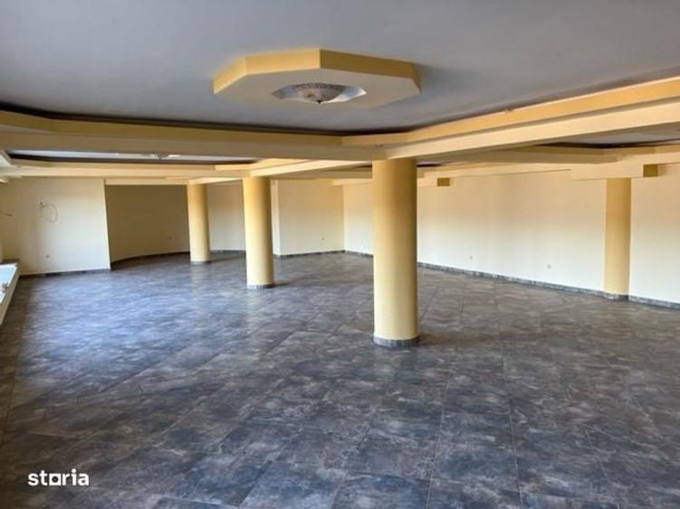Spațiu comercial, de 2,140 mp, în Câmpulung Moldovenesc