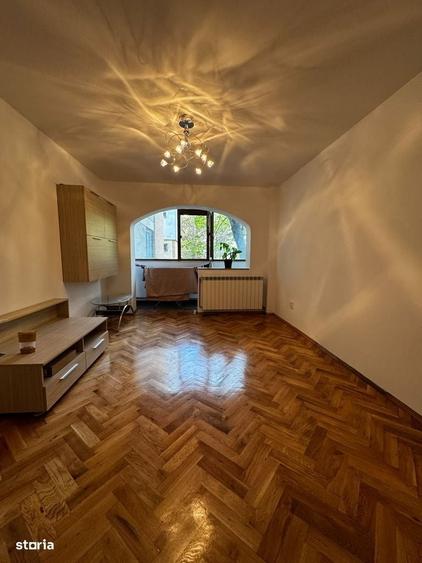 Apartament cu 3 camere decomandat în Tudor Vladimirescu