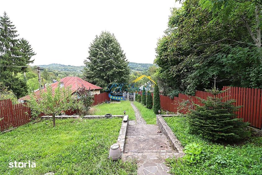 Casă cu 4 camere cu Teren 459 Mp în Telega