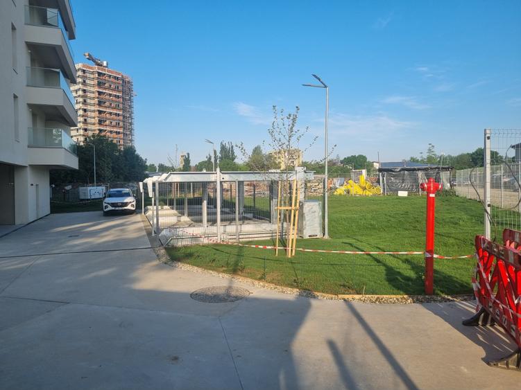 Apartament cu 2 camere decomandat în Militari