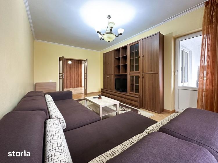 Apartament cu 3 camere decomandat, mobilat în Vitan