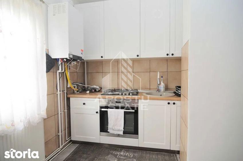 Apartament cu 3 camere, mobilat în Circumvalațiunii