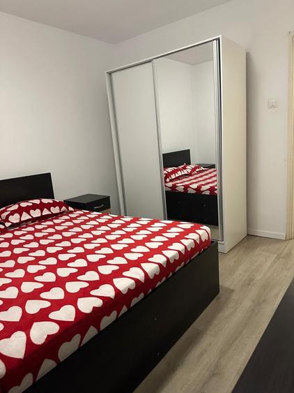 Apartament cu 2 camere semidecomandat în Titan