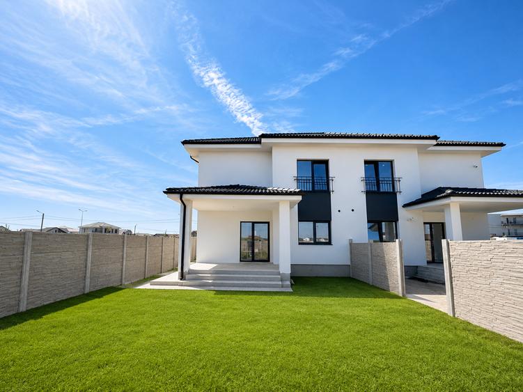 Duplex cu 5 camere cu Canalizare în Moșnița Nouă
