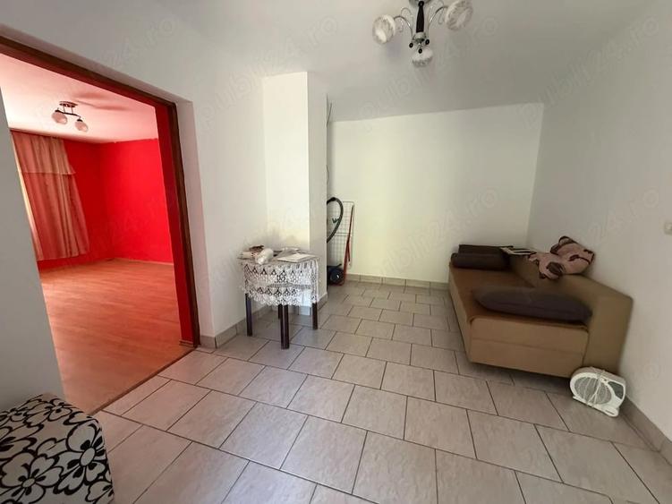 Casă cu 3 camere cu Teren 2509 Mp în Mișca
