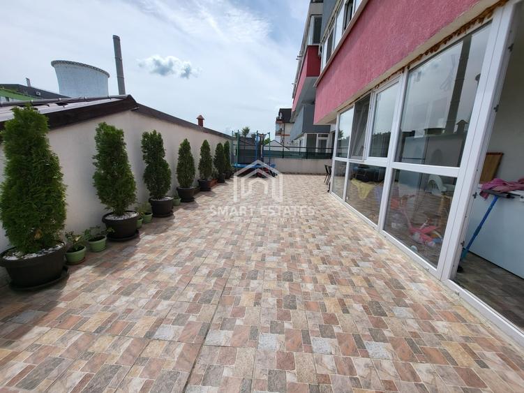 Apartament cu 3 camere decomandat, mobilat în Berceni