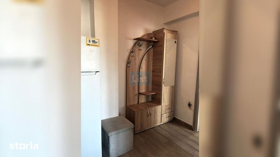 Apartament cu 2 camere semidecomandat în 9 Mai