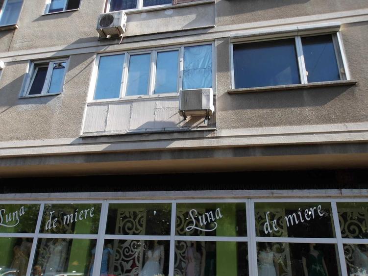 Apartament cu 2 camere semidecomandat în Exterior Vest