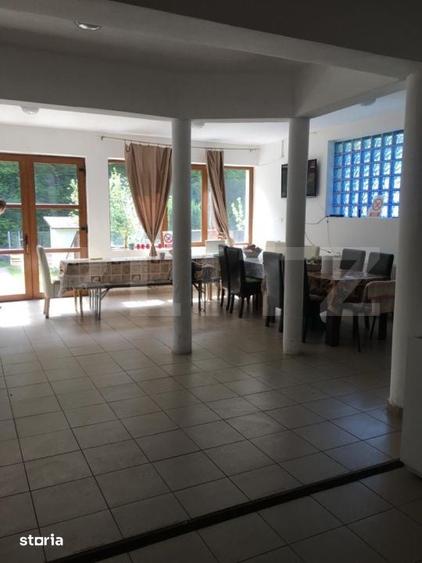 Casă cu 5 camere cu Teren 1000 Mp în Est