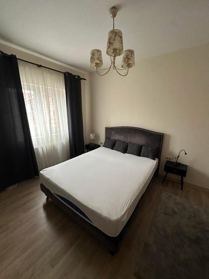 Apartament cu 2 camere semidecomandat în Lipovei