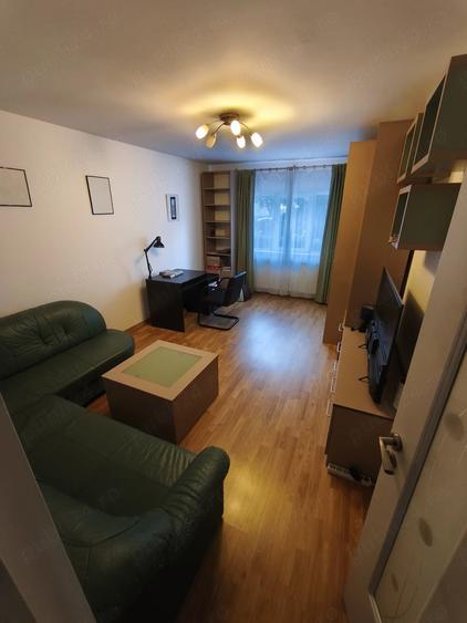 Apartament cu 2 camere decomandat în Zorilor