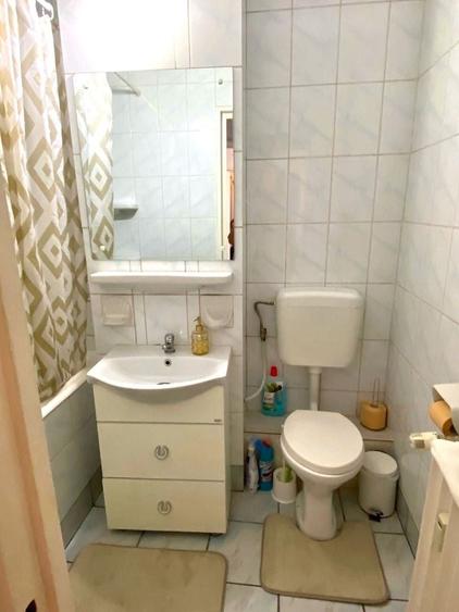 Apartament cu 2 camere semidecomandat, mobilat în Fizicienilor