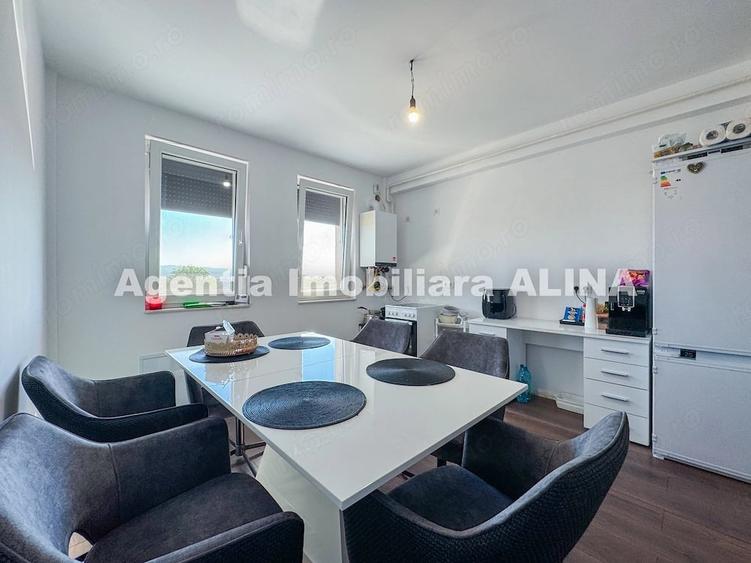 Apartament cu 2 camere decomandat în 22 Decembrie