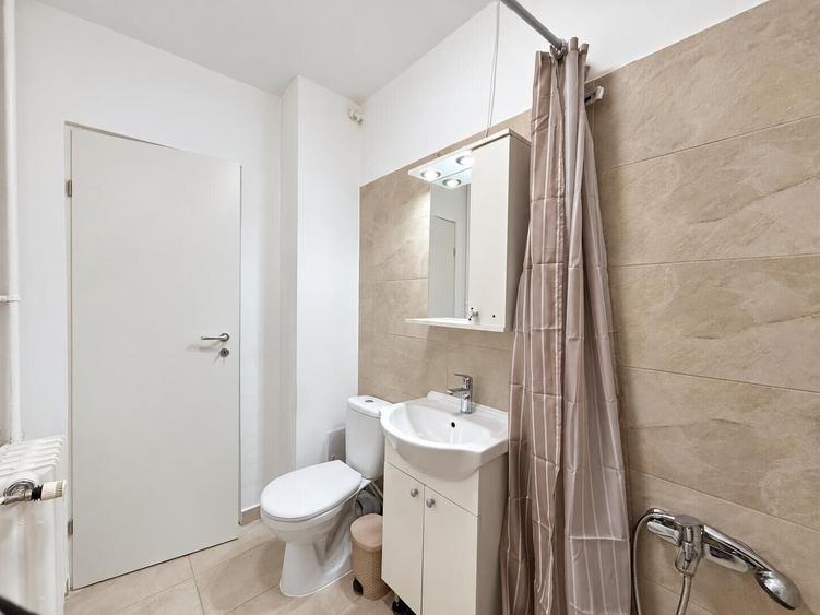 Apartament cu 2 camere semidecomandat, mobilat în Alexandru Obregia
