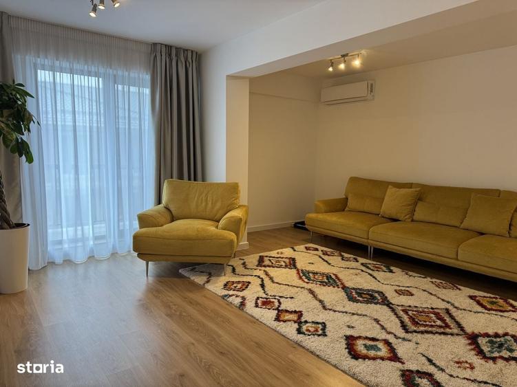 Apartament cu 4 camere în Central