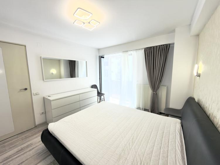Apartament cu 2 camere semidecomandat, mobilat în Herăstrău