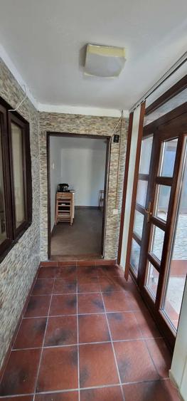 Casă cu 4 camere cu Teren 215 Mp în Mihai Bravu