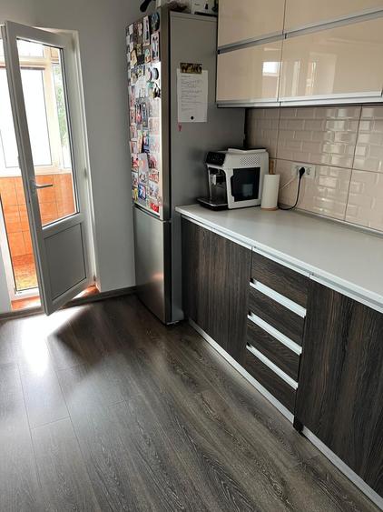 Apartament cu 2 camere decomandat în Sud