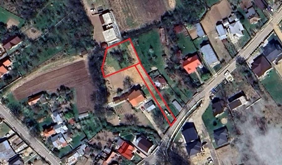 Teren de 740 mp, în Priseaca