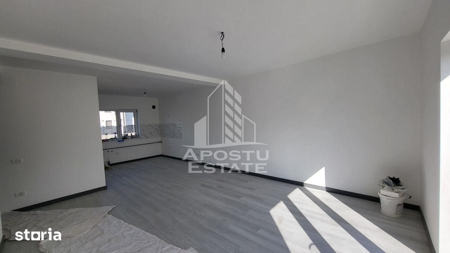 Casă cu 3 camere cu Teren 300 Mp în Tipografilor