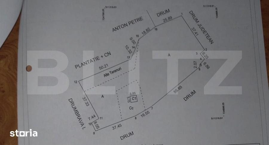 Teren de 5526 mp, în Grindu