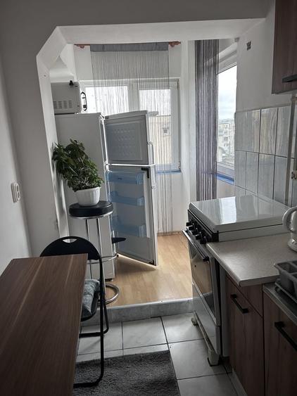 Garsonieră decomandată în Central