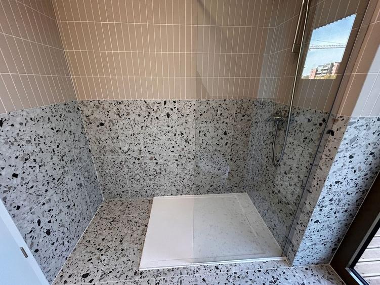 Apartament cu 2 camere semidecomandat, mobilat în Băneasa