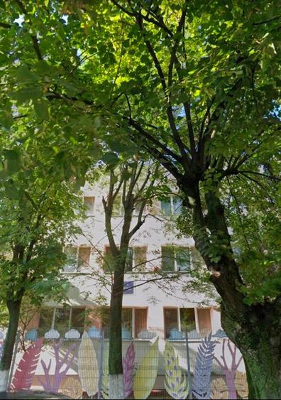 Apartament cu 2 camere decomandat în Băneasa