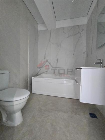 Apartament cu 2 camere decomandat în Bucium