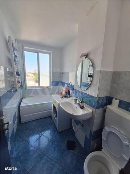 Apartament cu 2 camere decomandat în Narcisa