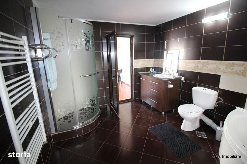 Casă cu 4 camere în Orașul de Jos