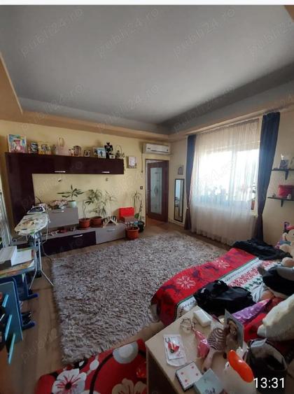 Apartament de vanzare - 1