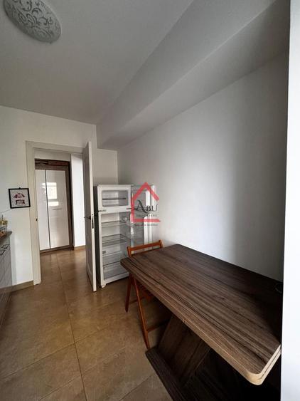 Apartament cu 2 camere decomandat, mobilat în Cug