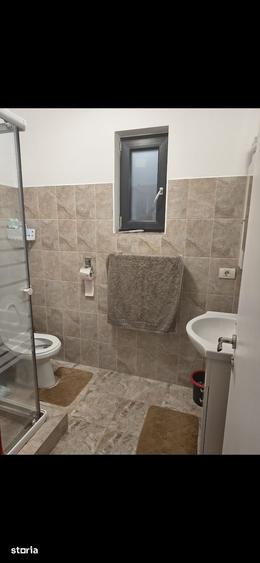 Casă cu 4 camere cu Teren 145 Mp în Exterior Vest