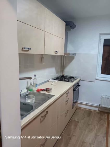 Apartament cu 2 camere decomandat în Nicolina
