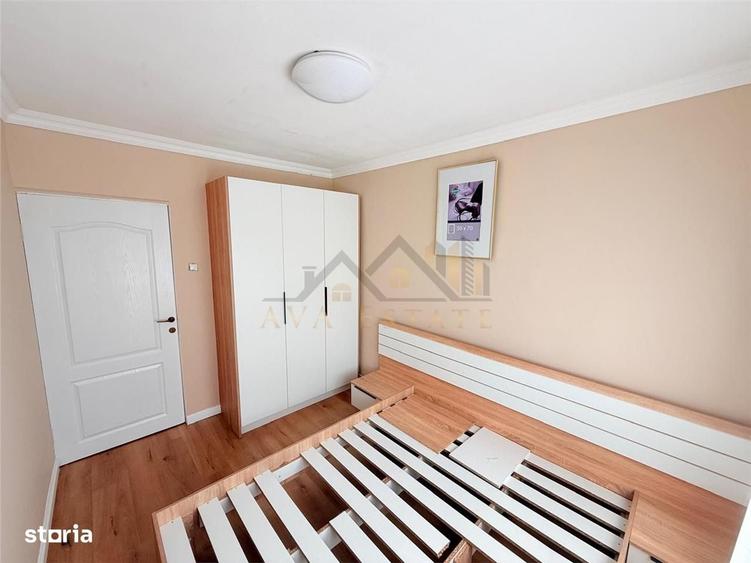 Apartament cu 3 camere semidecomandat în Dacia