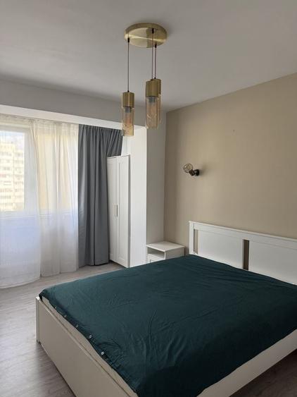 Apartament cu 3 camere decomandat, mobilat în Ștefan cel Mare