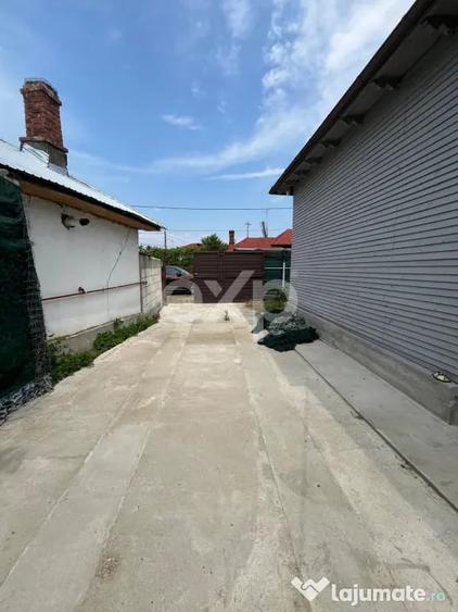 Casă cu 4 camere cu Teren 861 Mp în Cuparu