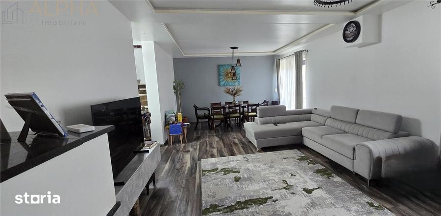 Casă cu 5 camere cu Teren 1450 Mp în Viișoara