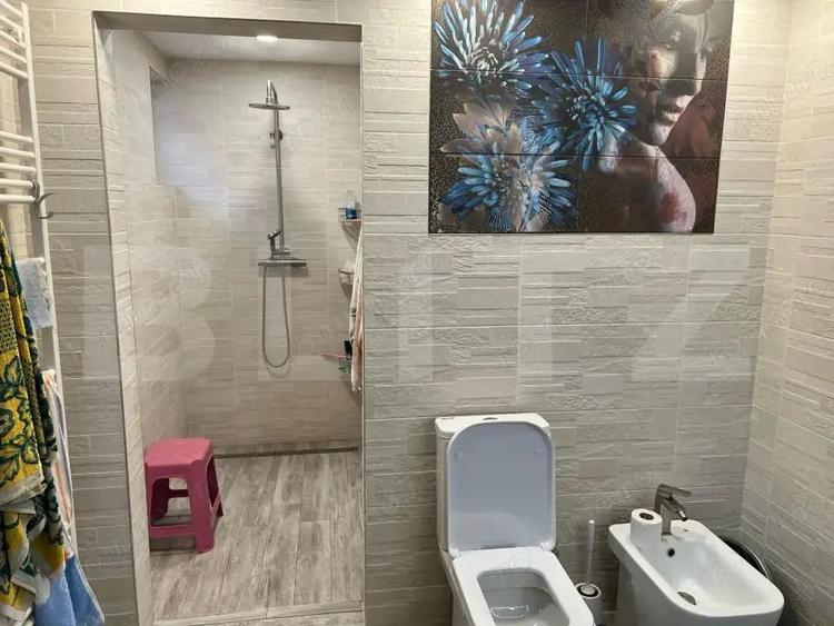 Casă cu 3 camere cu Teren 650 Mp în 7 Noiembrie