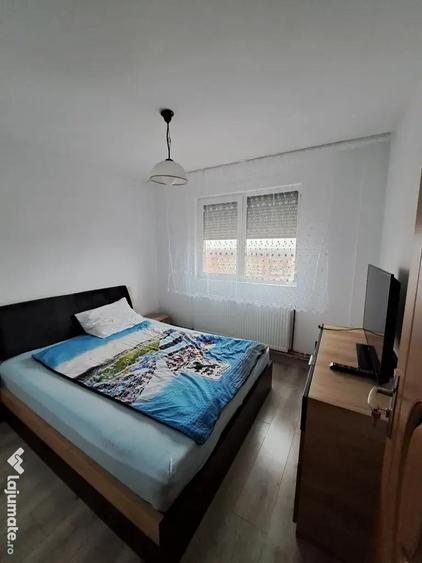 Apartament cu 3 camere decomandat în Fântânele
