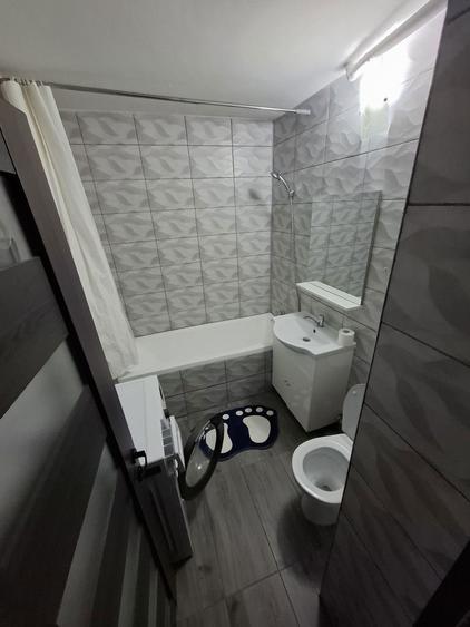Apartament cu 2 camere decomandat în Burdujeni
