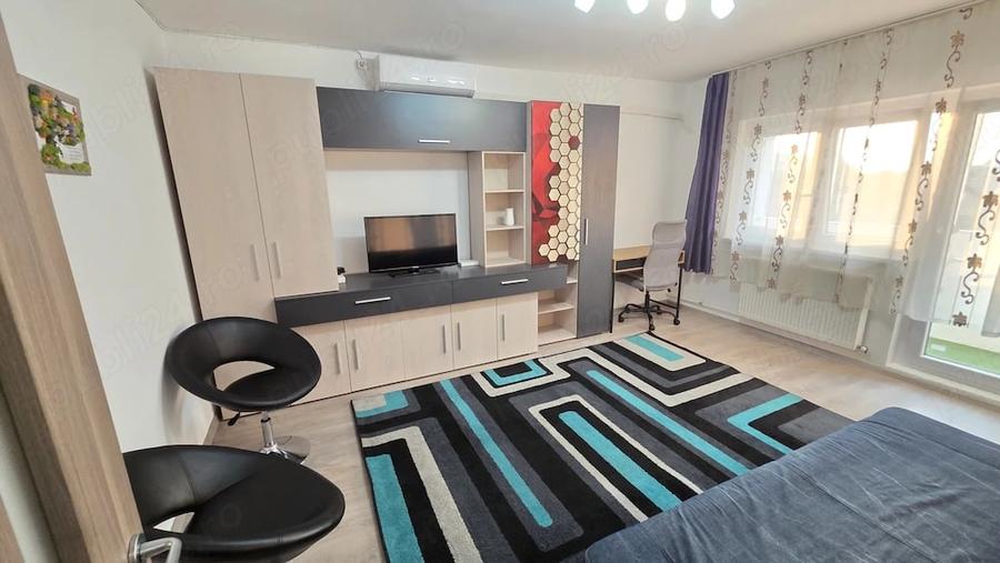 Inchiriez Apartament 1 camera 45 mp Vlaicu-Poetului - 2