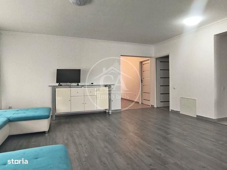 Casă cu 4 camere decomandat în Sântandrei